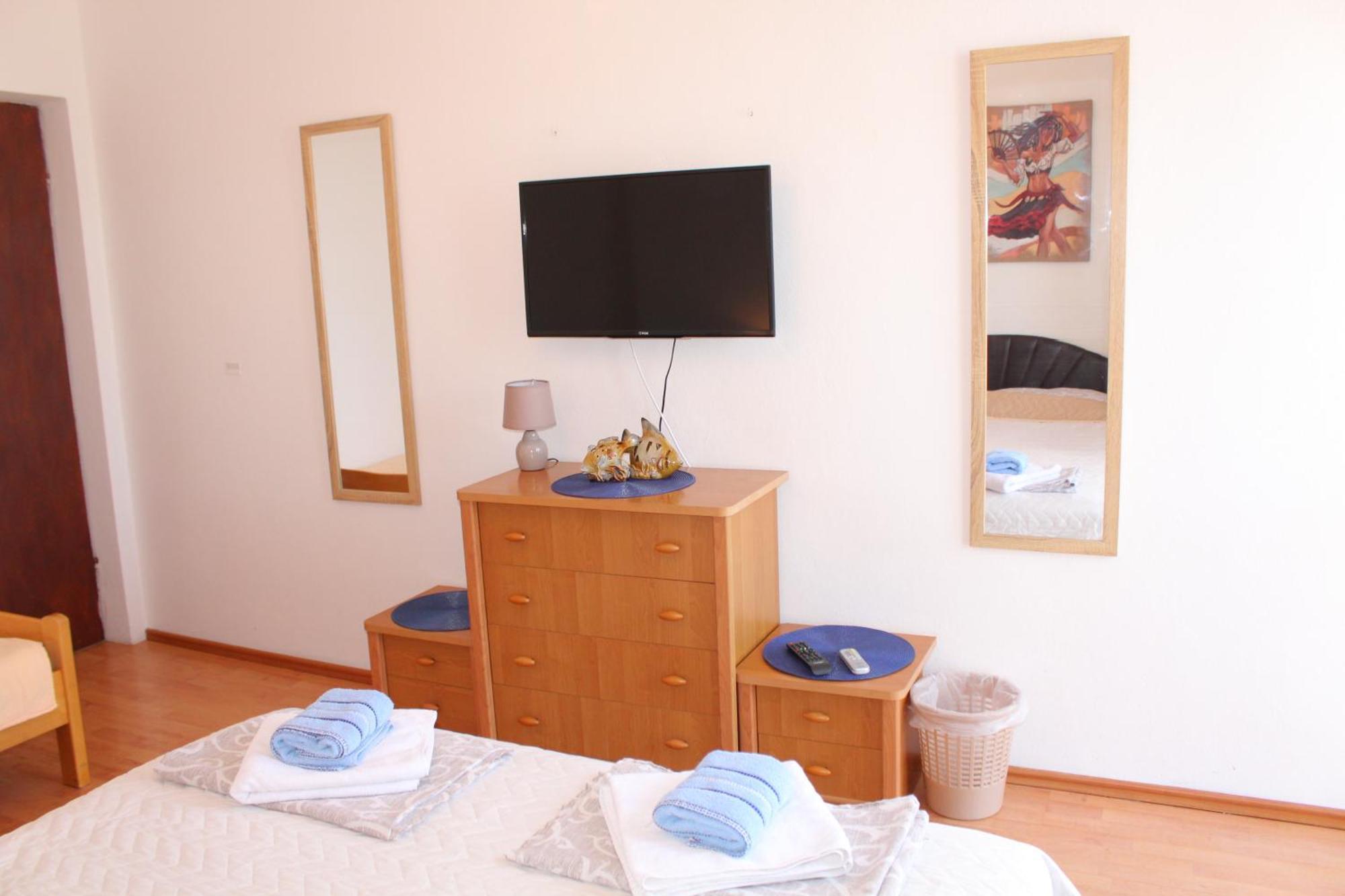 Guest House Tomanovic Herceg Novi Oda fotoğraf